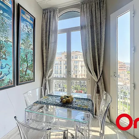 2 Pièces Climatisé Au Centre De - Fr-1-647-40 Appartamento Mentone